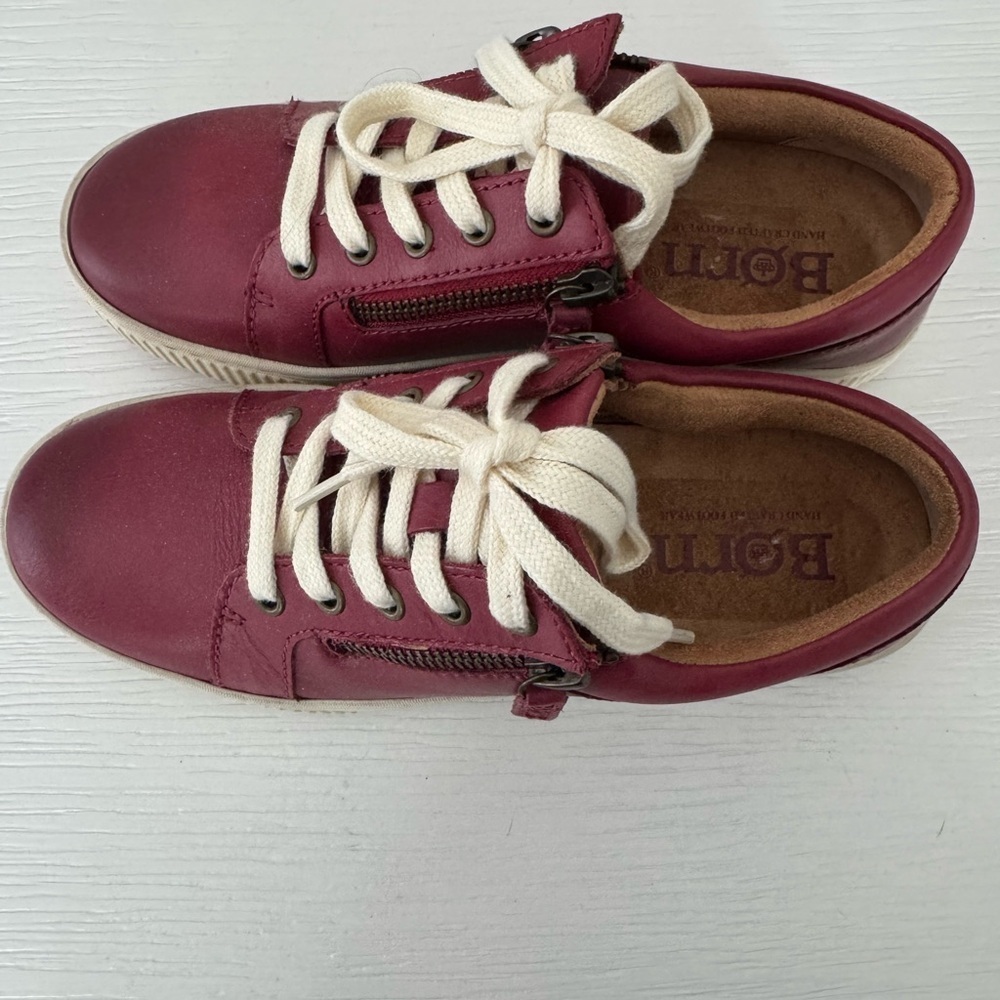 Born Paloma Leather Sneakers with Cream Laces - Picture 3 of 6